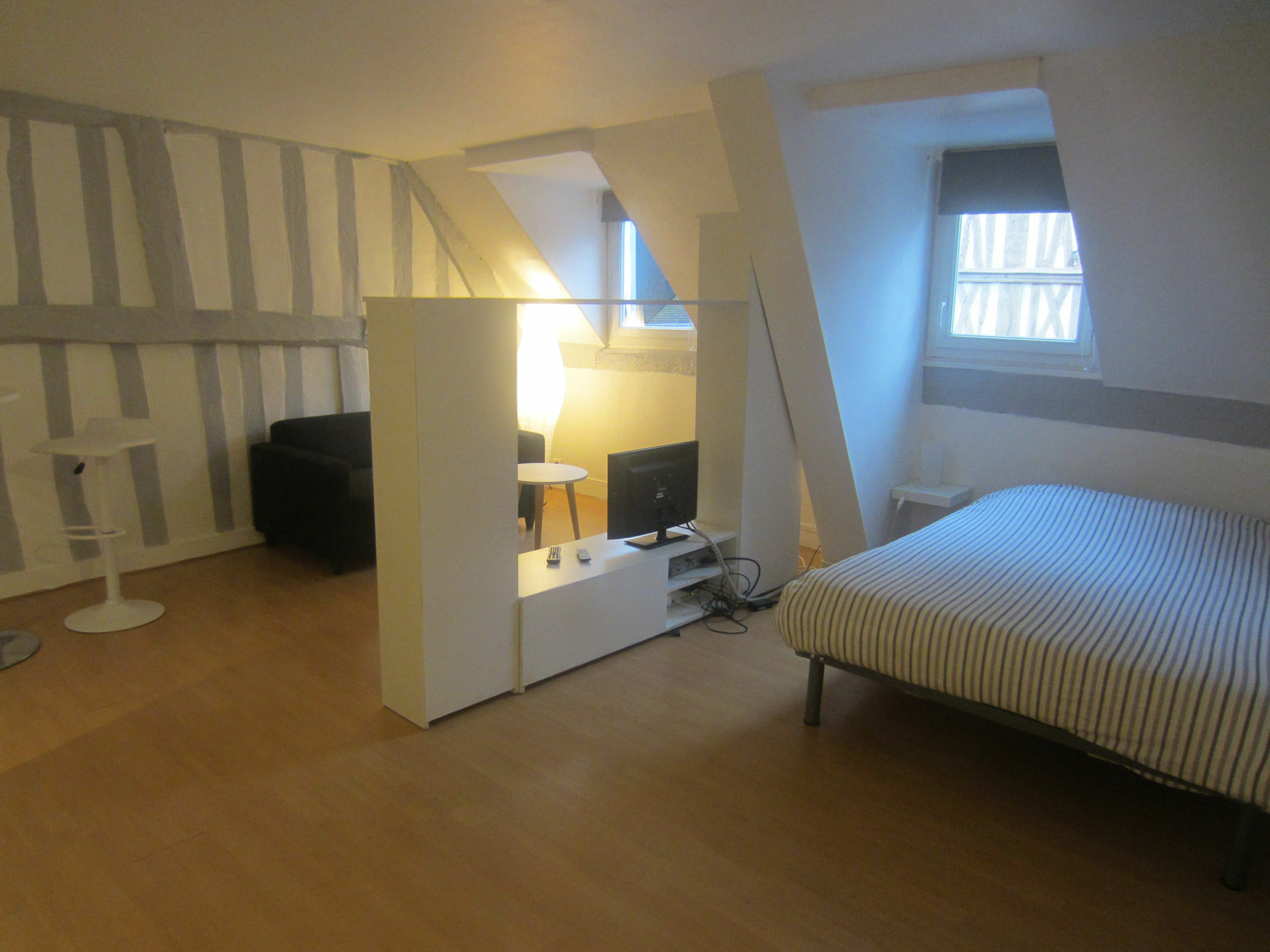 Gite Beauvoisine Rouen Exteriör bild